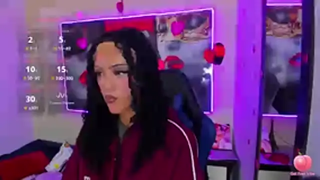 Snapshot of dolly_boob chatting on 02-18-26, 03:26 dolly boob online show from 02-18-26, 03:26