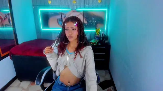 dolly boob online show from 12-20-25, 04:59