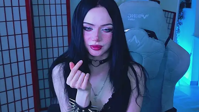 Dark Diva online show from 04-13-26, 09:08