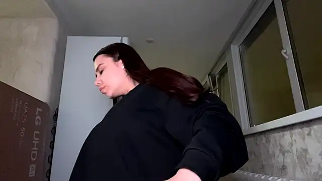 MiloyNoir online show from 01-10-26, 05:52