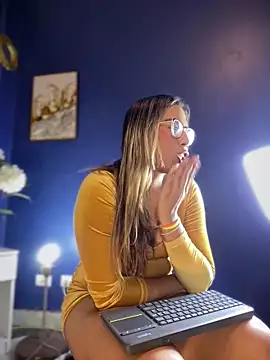 MiaSizzle online show from 02-23-26, 08:09