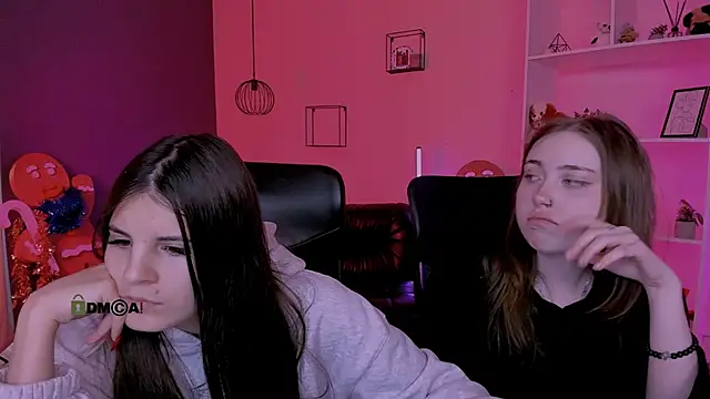 lizzie boom  online show from 01-12-26, 08:15