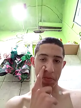 Snapshot of Caiogostosinho007 chatting on 12-23-25, 01:49 Caiogostosinho007 online show from 12-23-25, 01:49