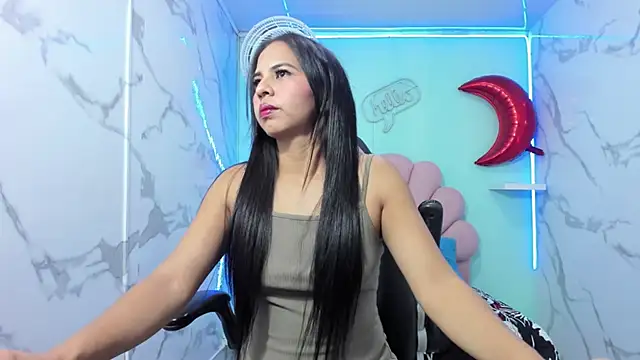 nicol ross19 online show from 12-21-25, 01:08