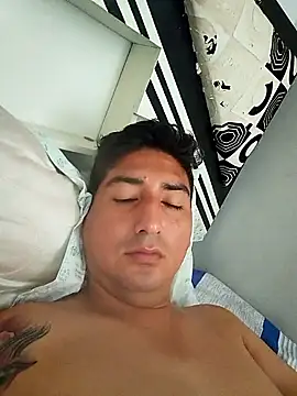 Yrresistible666 online show from 01-15-26, 01:14