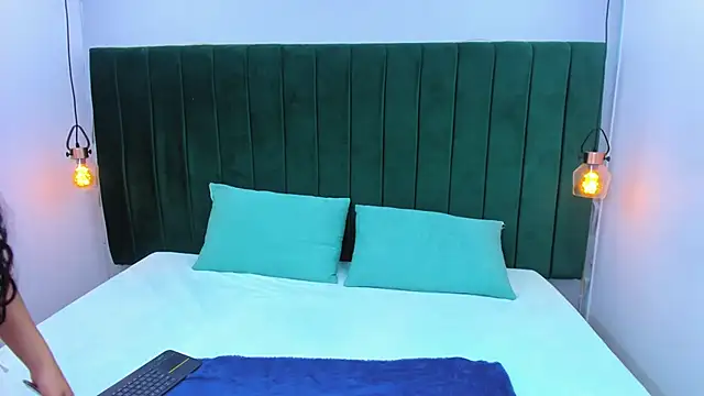 Ema-Messy online show from 01-14-26, 01:26