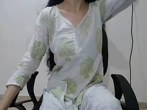 Farhana beautyfull online show from 04-22-26, 04:52