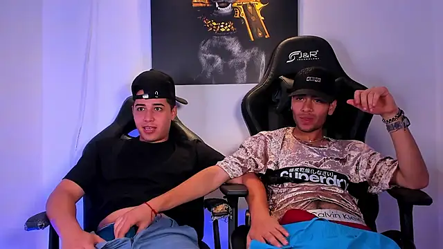 Snapshot of konaland chatting on 01-12-26, 07:37 konaland online show from 01-12-26, 07:37