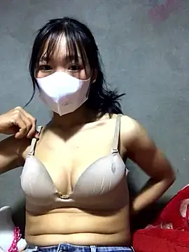 Beautiful female online show from 01-11-26, 02:02