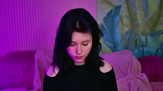 Milana Cold online show from 01-14-26, 08:45