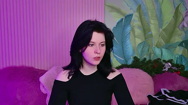 Milana Cold online show from 01-13-26, 08:46