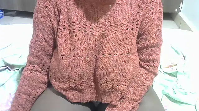 HoneyExtasyXo  online show from 12-20-25, 02:25