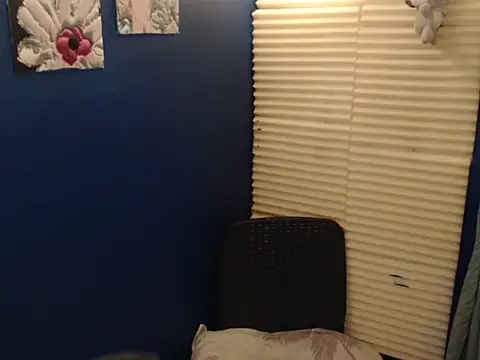 Yourtranscutie21 online show from 05-12-26, 01:50