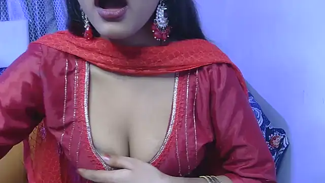 Snapshot of bold-smirthii chatting on 06-05-26, 04:39 bold-smirthii online show from 06-05-26, 04:39