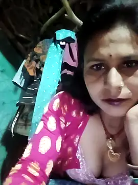 Snapshot of Cuty_priti chatting on 05-20-26, 06:27 Cuty priti online show from 05-20-26, 06:27