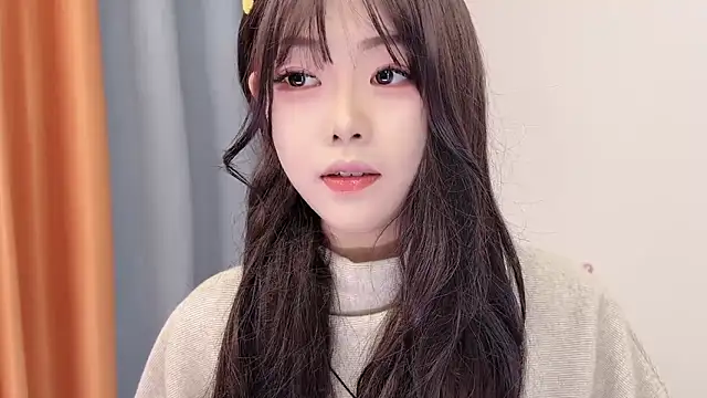 smalldaisy online show from 02-12-26, 01:49