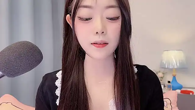 smalldaisy online show from 04-04-26, 02:29