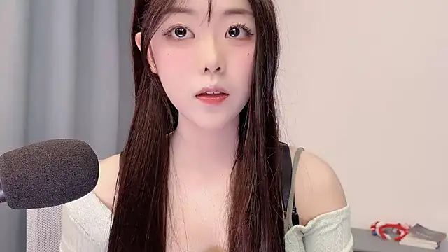 smalldaisy online show from 03-29-26, 02:46