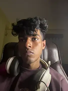 Snapshot of tooexpensive chatting on 02-19-26, 04:59 tooexpensive online show from 02-19-26, 04:59