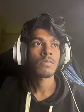 Snapshot of tooexpensive chatting on 02-11-26, 06:19 tooexpensive online show from 02-11-26, 06:19