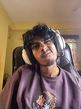 Snapshot of tooexpensive chatting on 02-04-26, 07:25 tooexpensive online show from 02-04-26, 07:25