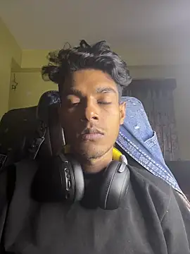 Snapshot of tooexpensive chatting on 02-24-26, 04:30 tooexpensive online show from 02-24-26, 04:30