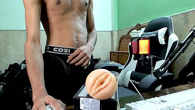 vincenzox7 online show from 02-13-26, 03:34