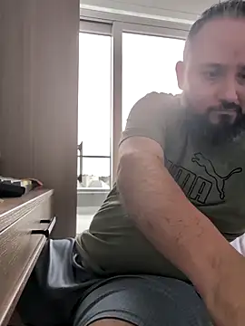 Hairy bear86 online show from 03-09-26, 07:17