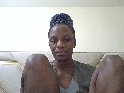 SimplyHer online show from 01-10-26, 11:33