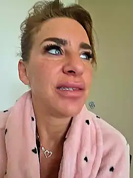 LaLynn online show from 03-27-26, 11:11