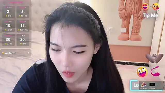 zhnmjx2025 online show from 04-07-26, 03:14