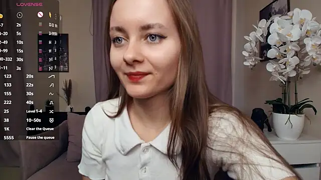 Snapshot of CamiPacker chatting on 02-11-26, 11:10 CamiPacker online show from 02-11-26, 11:10