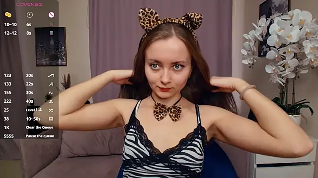 Snapshot of CamiPacker chatting on 02-10-26, 10:58 CamiPacker online show from 02-10-26, 10:58