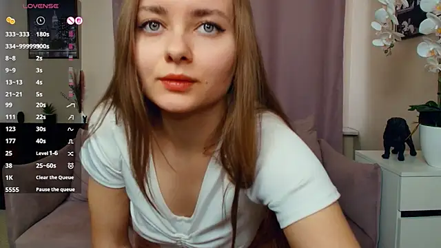 Snapshot of CamiPacker chatting on 02-22-26, 10:17 CamiPacker online show from 02-22-26, 10:17