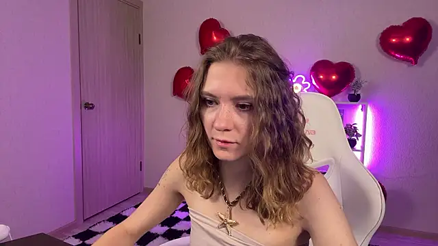 KellySunn online show from 02-11-26, 03:12