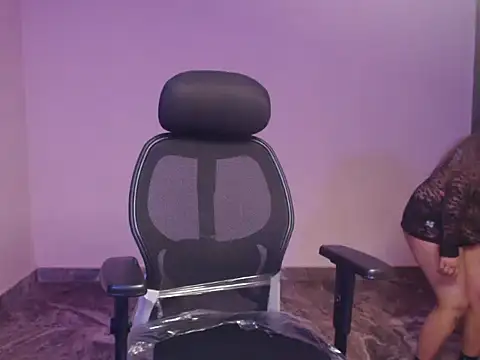 SweetNeena online show from 02-02-26, 01:43