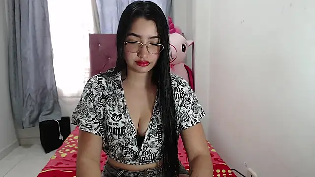 BrinsHilton  online show from 01-15-26, 03:59