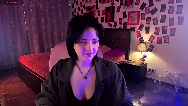 SarahShelby online show from 02-21-26, 10:39