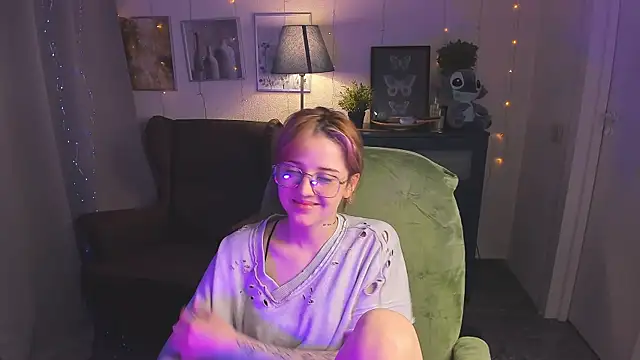 SarahShelby online show from 05-22-26, 09:13