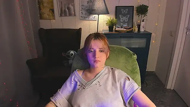 SarahShelby online show from 06-04-26, 10:03