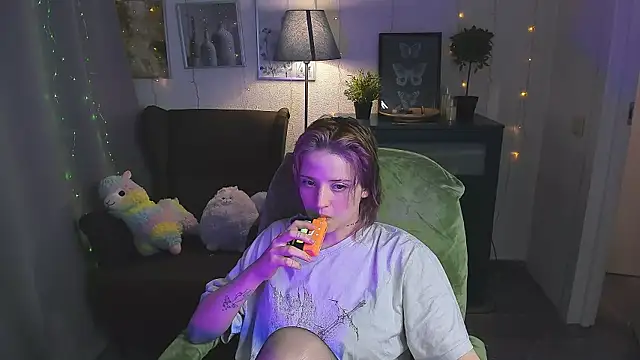 SarahShelby online show from 05-06-26, 09:30