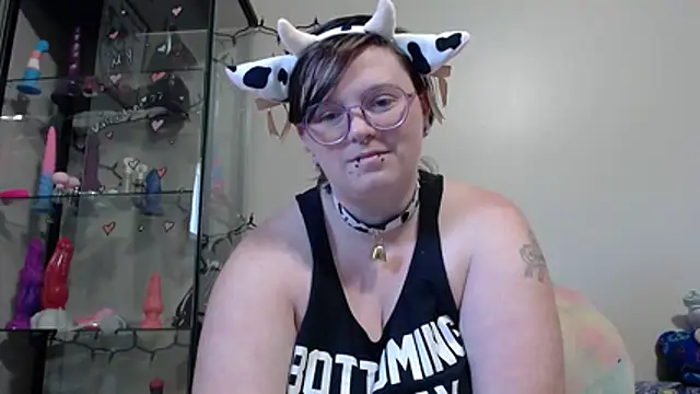 Pupghostt online show from 05-13-26, 04:25