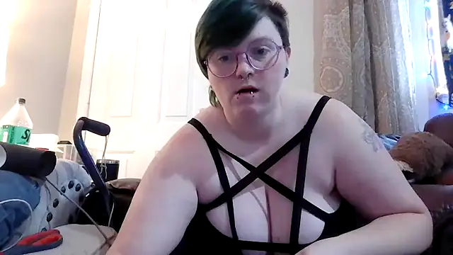 Snapshot of Pupghostt chatting on 02-24-26, 04:08 Pupghostt online show from 02-24-26, 04:08