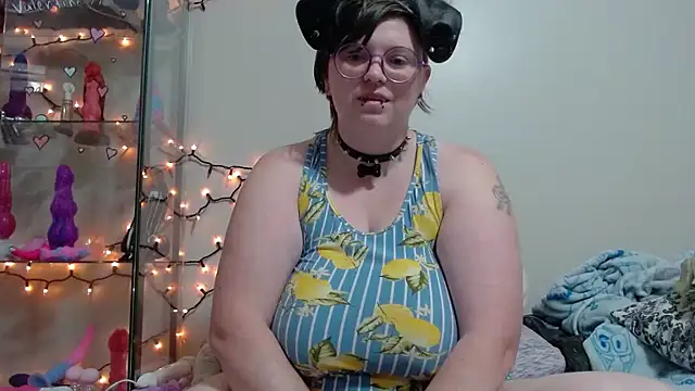 Pupghostt online show from 04-21-26, 06:47