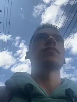 Deimon hot1 online show from 12-19-25, 08:00