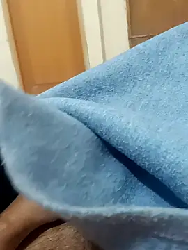 Snapshot of honorhorny chatting on 02-14-26, 06:08 honorhorny online show from 02-14-26, 06:08