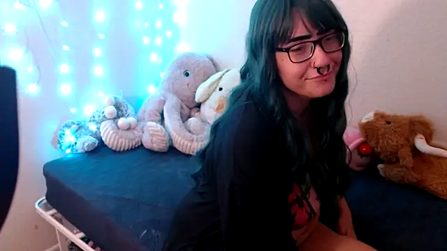 GabbyDaniella online show from 04-16-26, 06:47