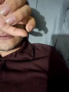 angelm123456 online show from 12-21-25, 03:08