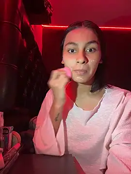 Snapshot of ManuelaEvans_ chatting on 02-01-26, 10:19 ManuelaEvans online show from 02-01-26, 10:19