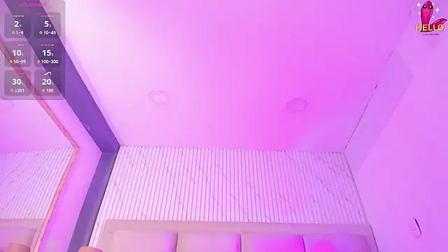 ManuelaEvans  online show from 04-05-26, 09:21